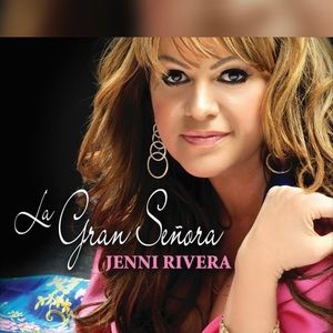 Meet your Posher, Claudia